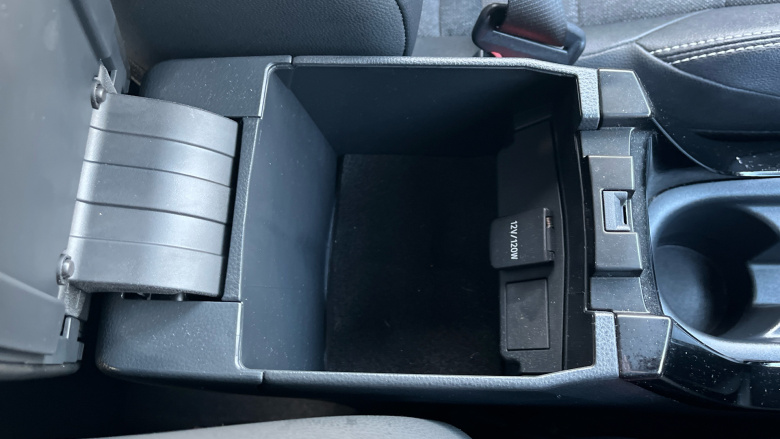 Toyota Corolla 1.8 VVT-i Hybrid Design 5dr CVT [Panoramic Roof] Hybrid Hatchback